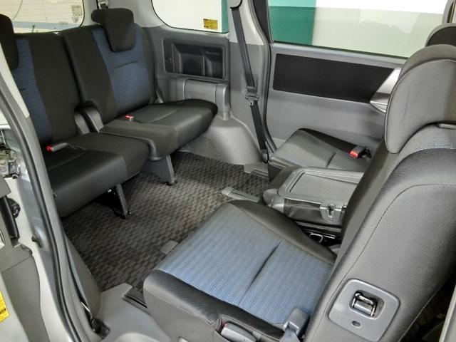 トヨタ ヴォクシー zs 煌ii 回転対座シート 8人乗り フルエアロ 後席モニター 両側電動スライドドア hidヘッドライト etc 純正hddナビ 純正アルミホイール ワンオーナー 静岡トヨペット u car浜松有玉店 中古車なら グーネット中古車