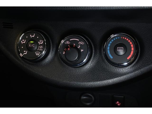 ヴィッツ Ｆ　セーフティーエディションＩＩＩ　衝突被害軽減システム　ＬＥＤヘッドランプ　メモリーナビ　バックカメラ　ＥＴＣ　ドラレコ　フルセグ　ミュージックプレイヤー接続可　ＤＶＤ再生　ＣＤ　スマートキー　キーレス　ＣＶＴ　オートマ（9枚目）