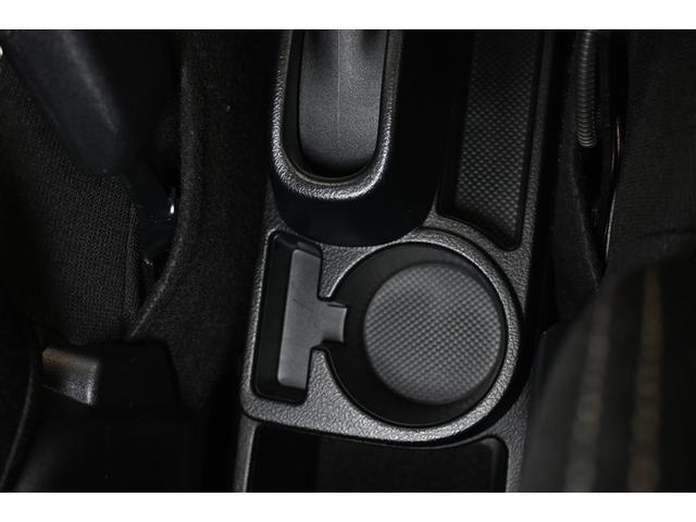 ヴィッツ Ｆ　セーフティーエディションＩＩＩ　衝突被害軽減システム　ＬＥＤヘッドランプ　メモリーナビ　バックカメラ　ＥＴＣ　ドラレコ　フルセグ　ミュージックプレイヤー接続可　ＤＶＤ再生　ＣＤ　スマートキー　キーレス　ＣＶＴ　オートマ（15枚目）