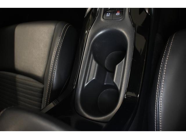 カローラツーリング ハイブリッド ダブルバイビー ハイブリッド 衝突被害軽減システム オートクルーズコントロール LEDヘッドランプ メモリーナビ バックカメラ ETC ドラレコ フルセグ ミュージックプレイヤー接続可 DVD再生 CD スマートキー(15枚目)