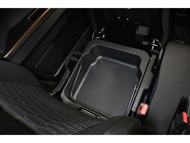 ワゴンＲカスタムＺ ハイブリッドＺＴ　ハイブリッド　衝突被害軽減システム　オートクルーズコントロール　ＬＥＤヘッドランプ　メモリーナビ　バックカメラ　ドラレコ　フルセグ　ＤＶＤ再生　ＣＤ　アルミホイール　スマートキー　キーレス　オートマ（11枚目）