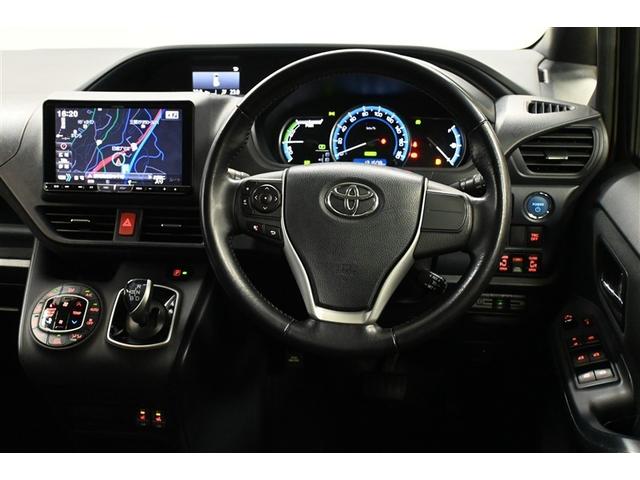 ヴォクシー ハイブリッドＶ　ハイブリッド　両側電動スライド　オートクルーズコントロール　ＬＥＤヘッドランプ　メモリーナビ　後席モニター　バックカメラ　ＥＴＣ　フルセグ　ＤＶＤ再生　ＣＤ　アルミホイール　スマートキー　キーレス（5枚目）