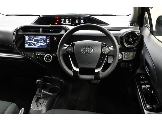 アクア Ｓスタイルブラック　ハイブリッド　衝突被害軽減システム　ＬＥＤヘッドランプ　メモリーナビ　バックカメラ　ＥＴＣ　ドラレコ　ワンセグ　ミュージックプレイヤー接続可　ＣＤ　スマートキー　キーレス　ＣＶＴ　オートマ（5枚目）