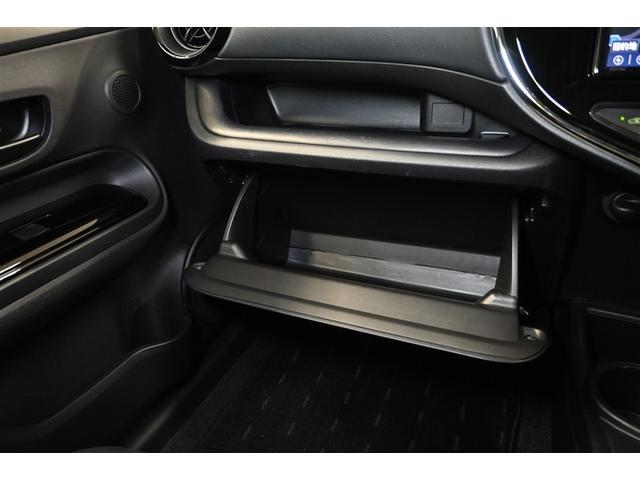 アクア Ｓスタイルブラック　ハイブリッド　衝突被害軽減システム　ＬＥＤヘッドランプ　メモリーナビ　バックカメラ　ＥＴＣ　ドラレコ　ワンセグ　ミュージックプレイヤー接続可　ＣＤ　スマートキー　キーレス　ＣＶＴ　オートマ（15枚目）