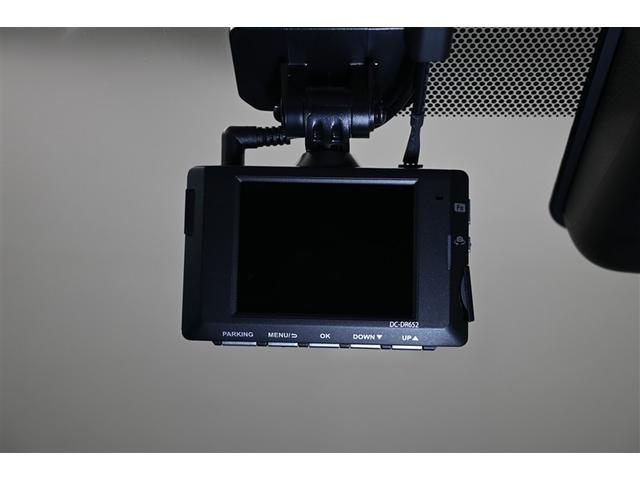 ヤリスクロス ハイブリッドＺ　４ＷＤ　ハイブリッド　衝突被害軽減システム　オートクルーズコントロール　ＬＥＤヘッドランプ　メモリーナビ　バックカメラ　ＥＴＣ　ドラレコ　フルセグ　ミュージックプレイヤー接続可　アルミホイール（18枚目）