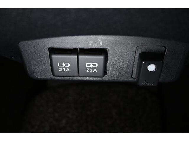 シエンタ ファンベースＧ　衝突被害軽減システム　両側電動スライド　ＬＥＤヘッドランプ　メモリーナビ　バックカメラ　ドラレコ　フルセグ　ミュージックプレイヤー接続可　ＤＶＤ再生　ＣＤ　スマートキー　キーレス　ＣＶＴ　オートマ（12枚目）