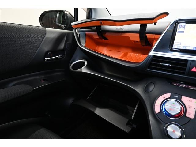 シエンタ ファンベースＧ　衝突被害軽減システム　両側電動スライド　ＬＥＤヘッドランプ　メモリーナビ　バックカメラ　ドラレコ　フルセグ　ミュージックプレイヤー接続可　ＤＶＤ再生　ＣＤ　スマートキー　キーレス　ＣＶＴ　オートマ（14枚目）