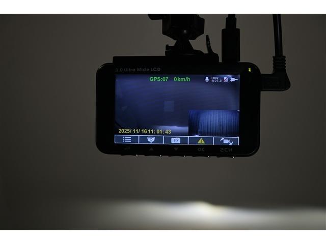 シエンタ ファンベースＧ　衝突被害軽減システム　両側電動スライド　ＬＥＤヘッドランプ　メモリーナビ　バックカメラ　ドラレコ　フルセグ　ミュージックプレイヤー接続可　ＤＶＤ再生　ＣＤ　スマートキー　キーレス　ＣＶＴ　オートマ（16枚目）