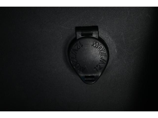 ヤリス Ｚ　衝突被害軽減システム　オートクルーズコントロール　ＬＥＤヘッドランプ　メモリーナビ　バックカメラ　ＥＴＣ　ミュージックプレイヤー接続可　スマートキー　キーレス　ＣＶＴ　オートマ（12枚目）