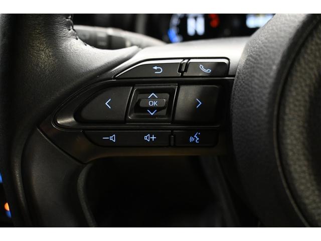 ヤリス Ｚ　衝突被害軽減システム　オートクルーズコントロール　ＬＥＤヘッドランプ　メモリーナビ　バックカメラ　ＥＴＣ　ミュージックプレイヤー接続可　スマートキー　キーレス　ＣＶＴ　オートマ（18枚目）