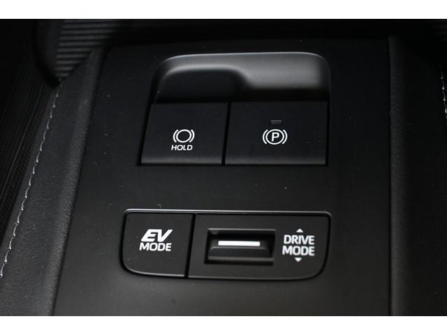 ハリアーハイブリッド Ｚ　ハイブリッド　衝突被害軽減システム　オートクルーズコントロール　ＬＥＤヘッドランプ　１００Ｖ電源　メモリーナビ　バックカメラ　ＥＴＣ　ドラレコ　フルセグ　ミュージックプレイヤー接続可　アルミホイール（14枚目）