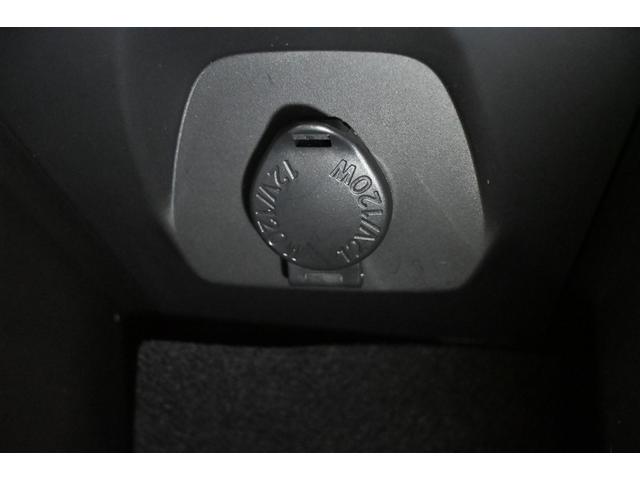 ハリアーハイブリッド Ｚ　ハイブリッド　衝突被害軽減システム　オートクルーズコントロール　ＬＥＤヘッドランプ　１００Ｖ電源　メモリーナビ　バックカメラ　ＥＴＣ　ドラレコ　フルセグ　ミュージックプレイヤー接続可　アルミホイール（16枚目）