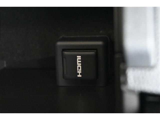 ハリアーハイブリッド Ｚ　ハイブリッド　衝突被害軽減システム　オートクルーズコントロール　ＬＥＤヘッドランプ　１００Ｖ電源　メモリーナビ　バックカメラ　ＥＴＣ　ドラレコ　フルセグ　ミュージックプレイヤー接続可　アルミホイール（17枚目）