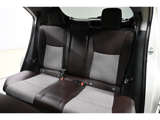 ヤリスクロス ハイブリッドZ ハイブリッド 衝突被害軽減システム オートクルーズコントロール LEDヘッドランプ バックカメラ ETC ドラレコ ミュージックプレイヤー接続可 アルミホイール スマートキー キーレス 電動シート(29枚目)