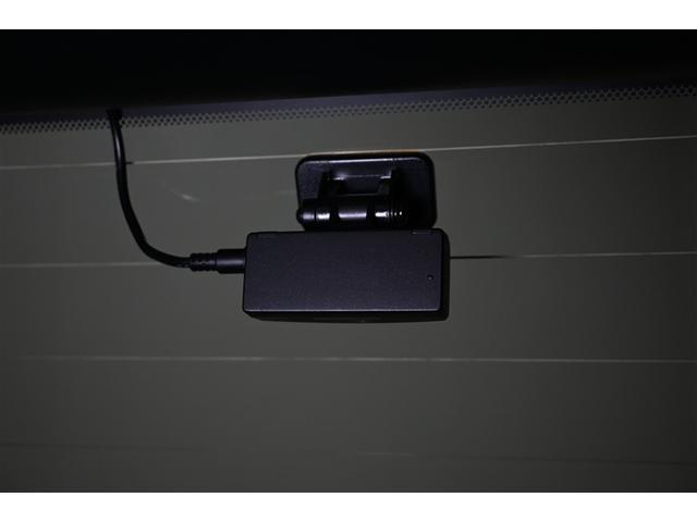 アルファード ２．５Ｓ　タイプゴールド　衝突被害軽減システム　サンルーフ　両側電動スライド　オートクルーズコントロール　ＬＥＤヘッドランプ　１００Ｖ電源　メモリーナビ　バックカメラ　ＥＴＣ　ドラレコ　フルセグ　ミュージックプレイヤー接続可（20枚目）