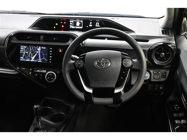 アクア Ｓスタイルブラック　ハイブリッド　衝突被害軽減システム　ＬＥＤヘッドランプ　メモリーナビ　バックカメラ　ＥＴＣ　ドラレコ　フルセグ　ＤＶＤ再生　ＣＤ　アルミホイール　スマートキー　キーレス　オートマ（5枚目）