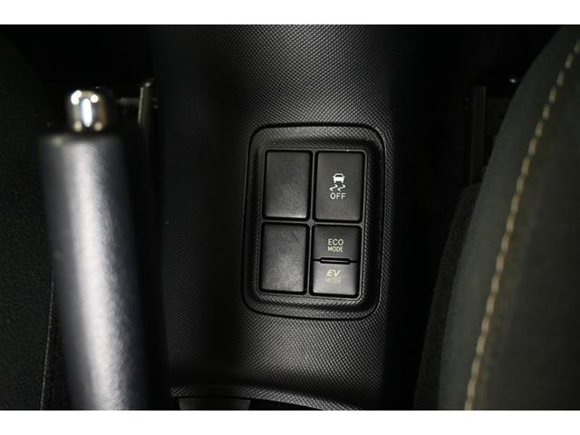 アクア Ｓスタイルブラック　ハイブリッド　衝突被害軽減システム　ＬＥＤヘッドランプ　メモリーナビ　バックカメラ　ＥＴＣ　ドラレコ　フルセグ　ＤＶＤ再生　ＣＤ　アルミホイール　スマートキー　キーレス　オートマ（13枚目）