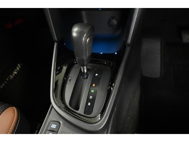 ヤリスクロス ハイブリッドＺ　アドベンチャー　ハイブリッド　衝突被害軽減システム　オートクルーズコントロール　ＬＥＤヘッドランプ　バックカメラ　ＥＴＣ　ミュージックプレイヤー接続可　アルミホイール　スマートキー　キーレス　電動シート　オートマ（11枚目）