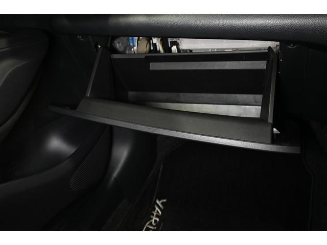 ヤリスクロス ハイブリッドＺ　アドベンチャー　ハイブリッド　衝突被害軽減システム　オートクルーズコントロール　ＬＥＤヘッドランプ　バックカメラ　ＥＴＣ　ミュージックプレイヤー接続可　アルミホイール　スマートキー　キーレス　電動シート　オートマ（18枚目）