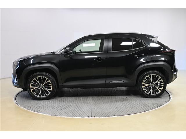 ヤリスクロス ハイブリッドＺ　アドベンチャー　ハイブリッド　衝突被害軽減システム　オートクルーズコントロール　ＬＥＤヘッドランプ　バックカメラ　ＥＴＣ　ミュージックプレイヤー接続可　アルミホイール　スマートキー　キーレス　電動シート　オートマ（34枚目）