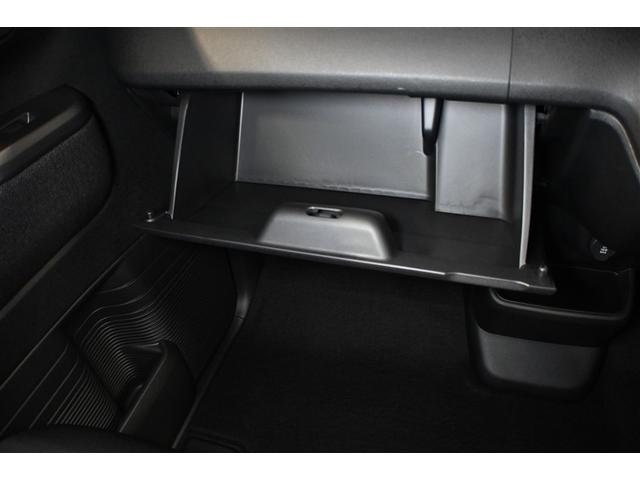 Ｎ－ＢＯＸカスタム ベースグレード　衝突被害軽減システム　両側電動スライド　オートクルーズコントロール　ＬＥＤヘッドランプ　アルミホイール　スマートキー　キーレス　ＣＶＴ　オートマ（12枚目）