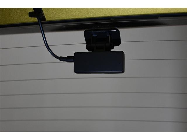 アクア Ｚ　展示・試乗車　ハイブリッド　衝突被害軽減システム　オートクルーズコントロール　ＬＥＤヘッドランプ　１００Ｖ電源　メモリーナビ　バックカメラ　ＥＴＣ　ドラレコ　ミュージックプレイヤー接続可　スマートキー（20枚目）