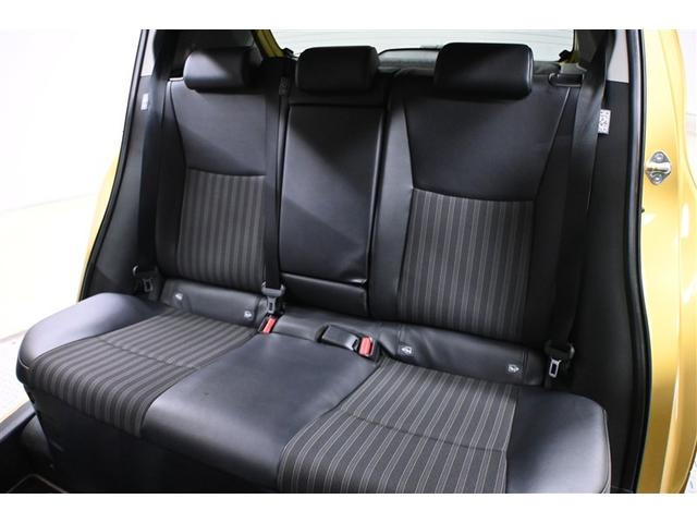 アクア Ｚ　展示・試乗車　ハイブリッド　衝突被害軽減システム　オートクルーズコントロール　ＬＥＤヘッドランプ　１００Ｖ電源　メモリーナビ　バックカメラ　ＥＴＣ　ドラレコ　ミュージックプレイヤー接続可　スマートキー（30枚目）