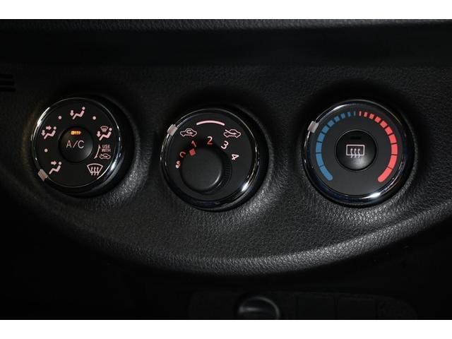 ヴィッツ １．３Ｆ　ＬＥＤエディション　ＬＥＤヘッドランプ　メモリーナビ　ワンセグ　ＣＤ　スマートキー　キーレス　ＣＶＴ　オートマ（9枚目）