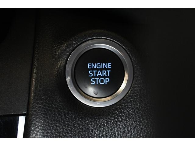 ヤリスクロス Ｇ　衝突被害軽減システム　オートクルーズコントロール　ＬＥＤヘッドランプ　メモリーナビ　バックカメラ　ドラレコ　ミュージックプレイヤー接続可　ＤＶＤ再生　ＣＤ　アルミホイール　スマートキー　キーレス（10枚目）