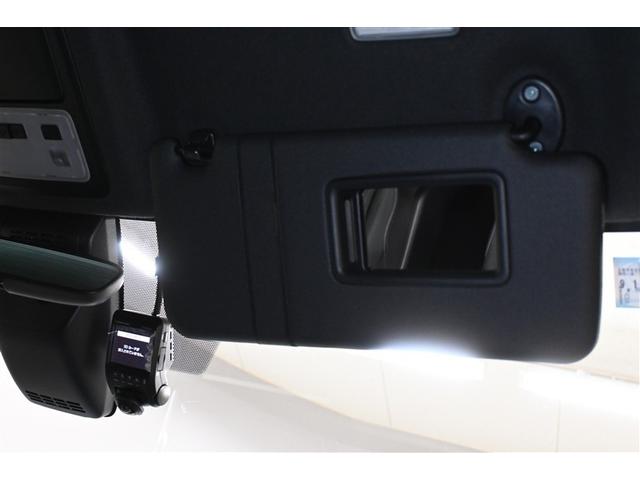 ヴォクシー ＺＳ　煌　衝突被害軽減システム　両側電動スライド　オートクルーズコントロール　ＬＥＤヘッドランプ　メモリーナビ　後席モニター　バックカメラ　ＥＴＣ　ドラレコ　フルセグ　ミュージックプレイヤー接続可　ＤＶＤ再生（18枚目）