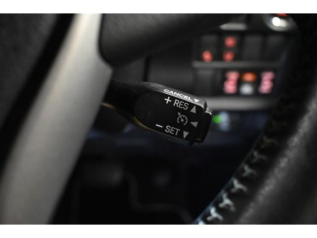 ヴォクシー ＺＳ　煌　衝突被害軽減システム　両側電動スライド　オートクルーズコントロール　ＬＥＤヘッドランプ　メモリーナビ　後席モニター　バックカメラ　ＥＴＣ　ドラレコ　フルセグ　ミュージックプレイヤー接続可　ＤＶＤ再生（20枚目）