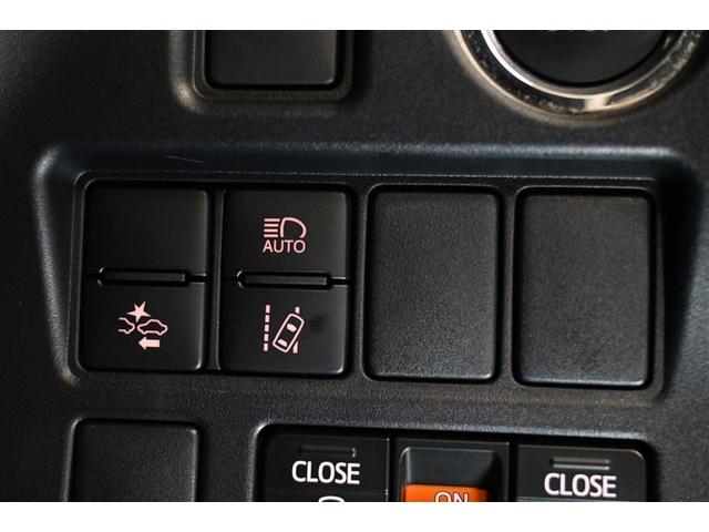 ヴォクシー ＺＳ　煌　衝突被害軽減システム　両側電動スライド　オートクルーズコントロール　ＬＥＤヘッドランプ　メモリーナビ　後席モニター　バックカメラ　ＥＴＣ　ドラレコ　フルセグ　ミュージックプレイヤー接続可　ＤＶＤ再生（22枚目）