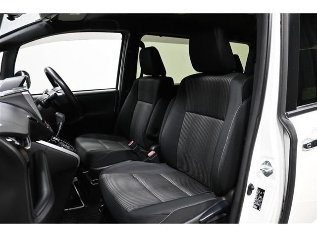 ヴォクシー ＺＳ　煌　衝突被害軽減システム　両側電動スライド　オートクルーズコントロール　ＬＥＤヘッドランプ　メモリーナビ　後席モニター　バックカメラ　ＥＴＣ　ドラレコ　フルセグ　ミュージックプレイヤー接続可　ＤＶＤ再生（28枚目）