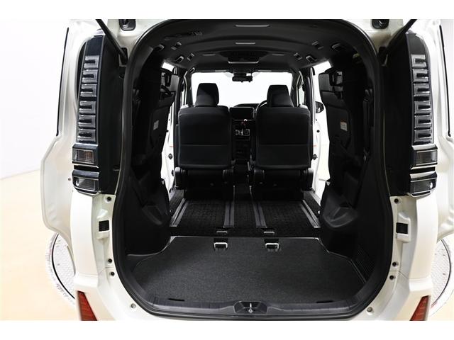 ヴォクシー ＺＳ　煌　衝突被害軽減システム　両側電動スライド　オートクルーズコントロール　ＬＥＤヘッドランプ　メモリーナビ　後席モニター　バックカメラ　ＥＴＣ　ドラレコ　フルセグ　ミュージックプレイヤー接続可　ＤＶＤ再生（32枚目）