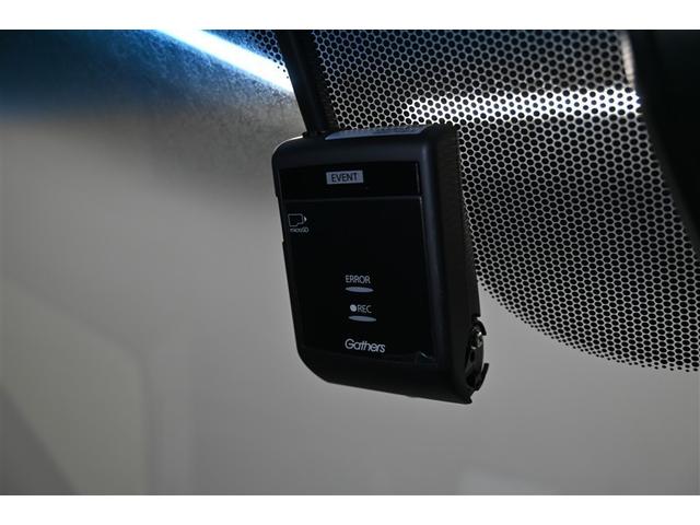 ステップワゴンスパーダ スパーダハイブリッド　Ｇ・ＥＸ　ホンダセンシング　ハイブリッド　衝突被害軽減システム　両側電動スライド　オートクルーズコントロール　ＬＥＤヘッドランプ　１００Ｖ電源　メモリーナビ　後席モニター　バックカメラ　ＥＴＣ　ドラレコ　フルセグ　ＤＶＤ再生（19枚目）