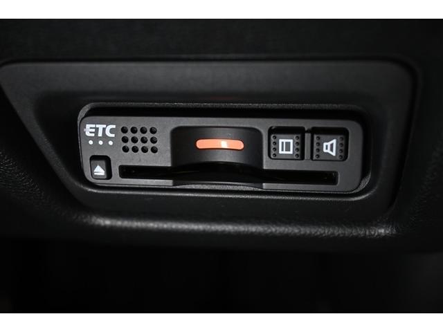 ステップワゴンスパーダ スパーダハイブリッド　Ｇ・ＥＸ　ホンダセンシング　ハイブリッド　衝突被害軽減システム　両側電動スライド　オートクルーズコントロール　ＬＥＤヘッドランプ　１００Ｖ電源　メモリーナビ　後席モニター　バックカメラ　ＥＴＣ　ドラレコ　フルセグ　ＤＶＤ再生（24枚目）