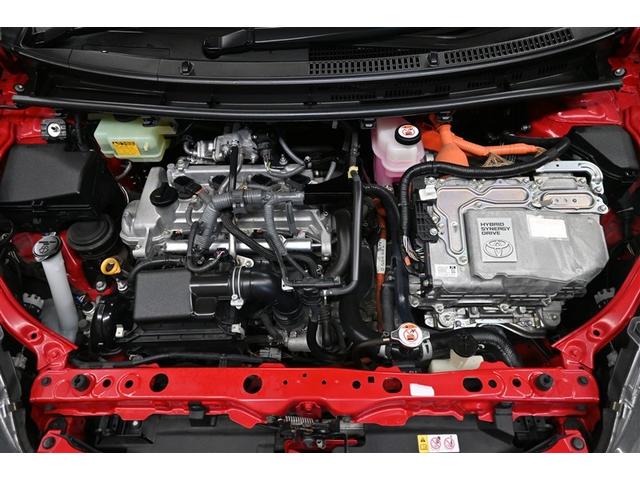 アクア クロスオーバー ハイブリッド 衝突被害軽減システム LEDヘッドランプ メモリーナビ バックカメラ ETC ドラレコ フルセグ DVD再生 CD アルミホイール スマートキー キーレス オートマ(29枚目)