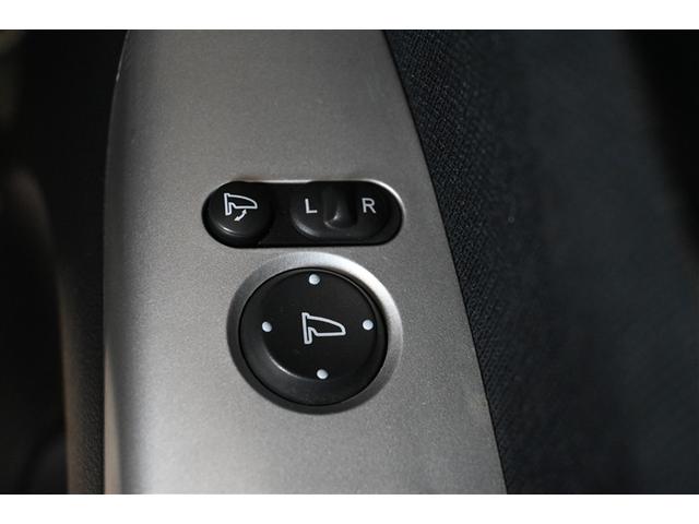 Ｎ－ＢＯＸカスタム Ｇ・ターボＬパッケージ　両側電動スライド　オートクルーズコントロール　ＨＩＤヘッドライト　メモリーナビ　バックカメラ　ＥＴＣ　ドラレコ　フルセグ　ミュージックプレイヤー接続可　ＤＶＤ再生　ＣＤ　アルミホイール　スマートキー（23枚目）