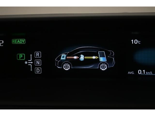 プリウス Aツーリングセレクション ハイブリッド 衝突被害軽減システム オートクルーズコントロール LEDヘッドランプ メモリーナビ バックカメラ ドラレコ フルセグ DVD再生 CD アルミホイール スマートキー キーレス オートマ(7枚目)