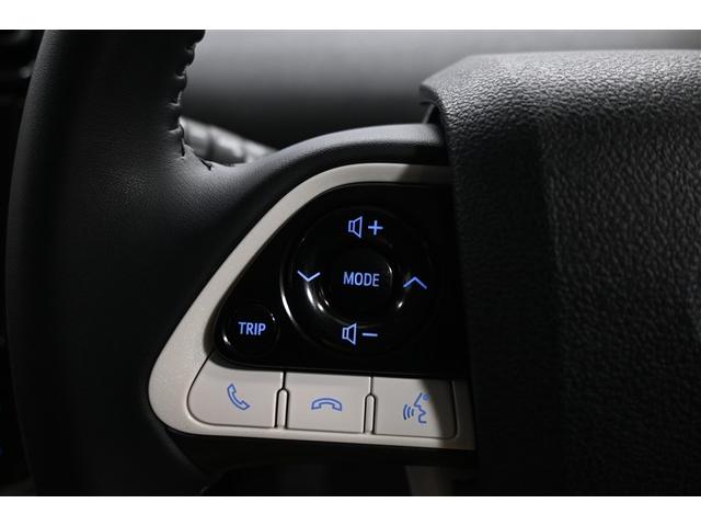 プリウス Aツーリングセレクション ハイブリッド 衝突被害軽減システム オートクルーズコントロール LEDヘッドランプ メモリーナビ バックカメラ ドラレコ フルセグ DVD再生 CD アルミホイール スマートキー キーレス オートマ(18枚目)