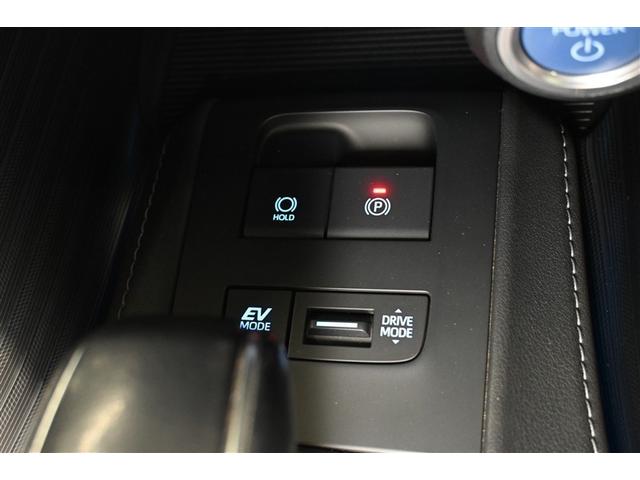 ハリアーハイブリッド Ｚ　ハイブリッド　衝突被害軽減システム　オートクルーズコントロール　ＬＥＤヘッドランプ　メモリーナビ　バックカメラ　ＥＴＣ　ドラレコ　フルセグ　ミュージックプレイヤー接続可　アルミホイール　スマートキー（13枚目）