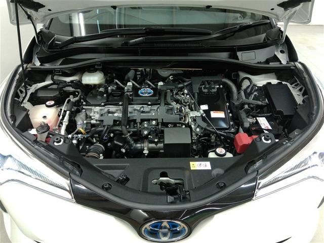 C-HR S LEDパッケージ ハイブリッド ワンオーナー 安全装備 衝突被害軽減システム 横滑り防止機能 ABS エアバッグ オートクルーズコントロール 盗難防止装置 バックカメラ ETC ドラレコ ミュージックプレイヤー接続可(9枚目)