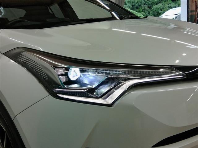 C-HR S LEDパッケージ ハイブリッド ワンオーナー 安全装備 衝突被害軽減システム 横滑り防止機能 ABS エアバッグ オートクルーズコントロール 盗難防止装置 バックカメラ ETC ドラレコ ミュージックプレイヤー接続可(10枚目)