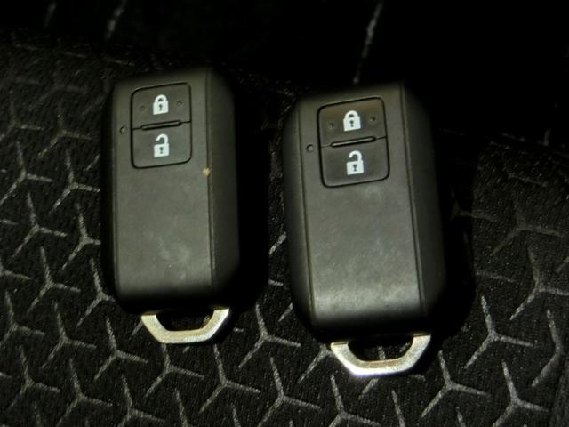 スイフト ＸＧ　ワンオーナー　横滑り防止機能　ＡＢＳ　エアバッグ　盗難防止装置　バックカメラ　ＥＴＣ　ドラレコ　ミュージックプレイヤー接続可　ＣＤ　スマートキー　キーレス　フル装備　アルミホイール　オートマ（5枚目）