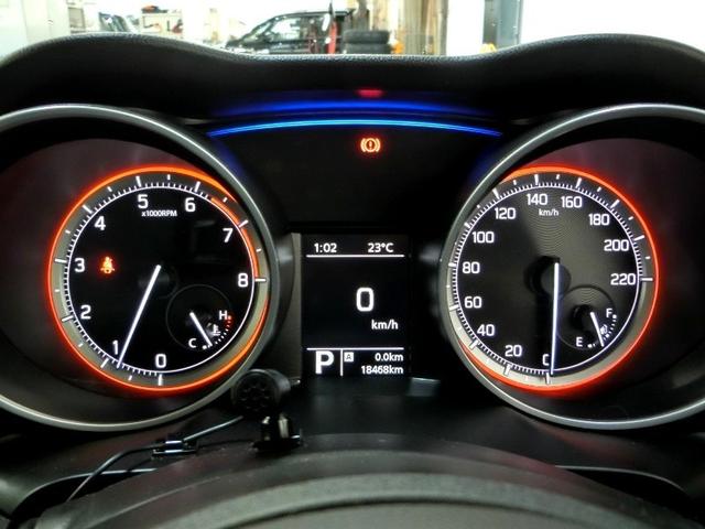 スイフト ＸＧ　ワンオーナー　横滑り防止機能　ＡＢＳ　エアバッグ　盗難防止装置　バックカメラ　ＥＴＣ　ドラレコ　ミュージックプレイヤー接続可　ＣＤ　スマートキー　キーレス　フル装備　アルミホイール　オートマ（12枚目）