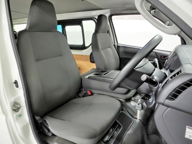 レジアスエースバン ロングジャストローDX ワンオーナー ABS エアバッグ 盗難防止装置 ETC CD キーレス フル装備 マニュアルトランスミッション(9枚目)