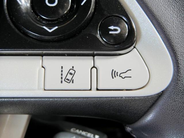 プリウス Ａ　ハイブリッド　安全装備　衝突被害軽減システム　横滑り防止機能　ＡＢＳ　エアバッグ　オートクルーズコントロール　盗難防止装置　バックカメラ　ＥＴＣ　ドラレコ　ミュージックプレイヤー接続可　ＣＤ　キーレス（5枚目）