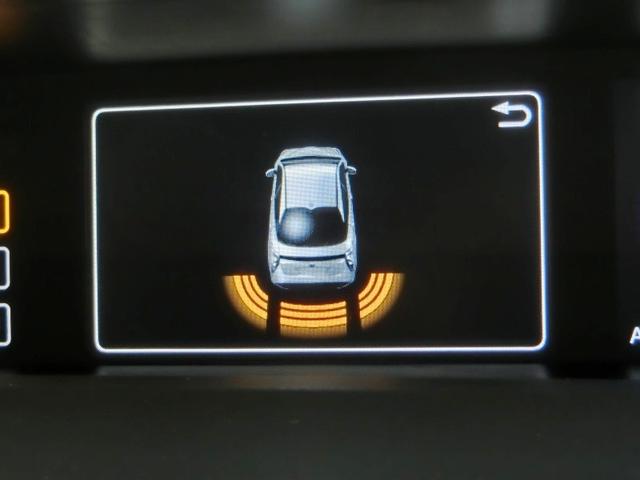 プリウス Ａ　ハイブリッド　安全装備　衝突被害軽減システム　横滑り防止機能　ＡＢＳ　エアバッグ　オートクルーズコントロール　盗難防止装置　バックカメラ　ＥＴＣ　ドラレコ　ミュージックプレイヤー接続可　ＣＤ　キーレス（10枚目）