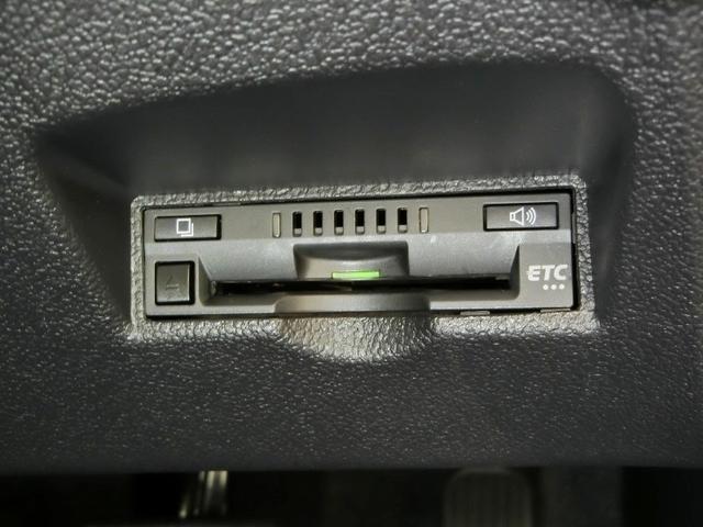 プリウス Ａ　ハイブリッド　安全装備　衝突被害軽減システム　横滑り防止機能　ＡＢＳ　エアバッグ　オートクルーズコントロール　盗難防止装置　バックカメラ　ＥＴＣ　ドラレコ　ミュージックプレイヤー接続可　ＣＤ　キーレス（32枚目）