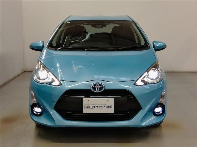 アクア Ｇ　ハイブリッド　ワンオーナー　衝突被害軽減システム　横滑り防止機能　ＡＢＳ　エアバッグ　オートクルーズコントロール　盗難防止装置　バックカメラ　ＥＴＣ　ミュージックプレイヤー接続可　ＣＤ　スマートキー（5枚目）